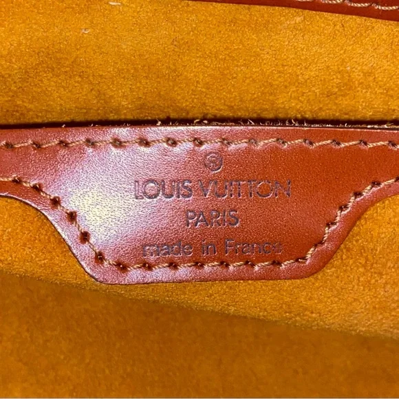 Louis Vuitton Cognac Leather Shoulder Bag with Barrel Design - Picture 14 of 16